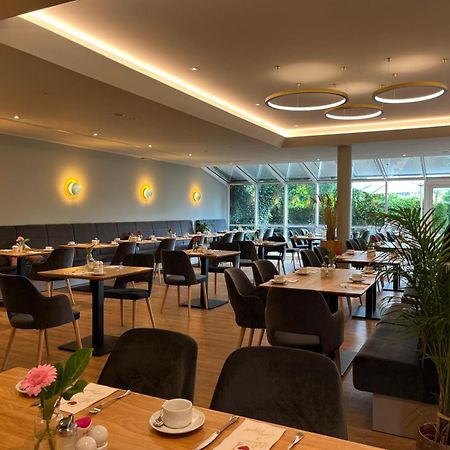 Hotel Restaurant Bullerdieck Garbsen Bagian luar foto