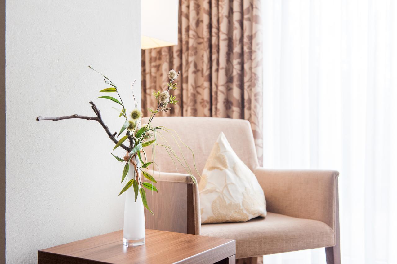 Hotel Restaurant Bullerdieck Garbsen Bagian luar foto